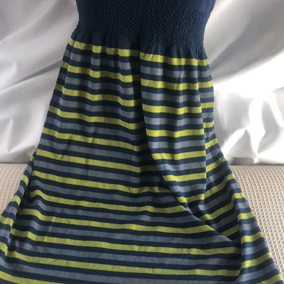 Grip Short Sleeves Dress size one size - Picture 2 of 6